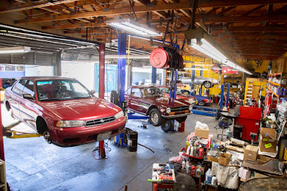 crown-hill-automotive-seattle - Auto Service Shop